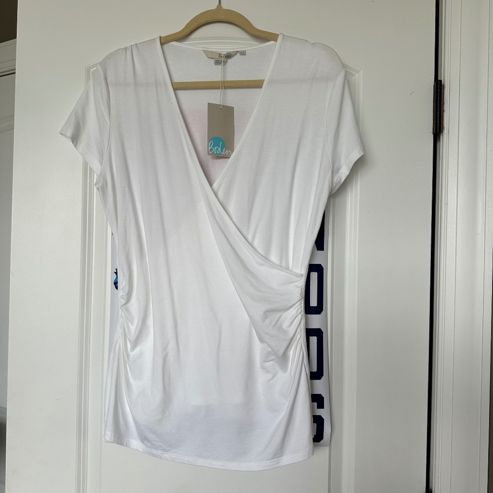 Boden NWT Short Slv. Wrap Top Wh Sz 12US